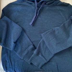 Men’s lightweight American Eagle hoodie. Size small.